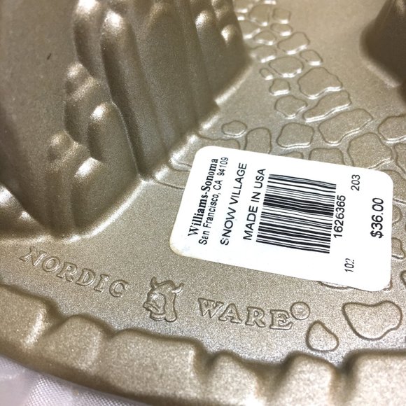 Snowy Village Williams Sonoma Nordic Wear Cakelet Pan NOS NWT - Picture 8 of 10